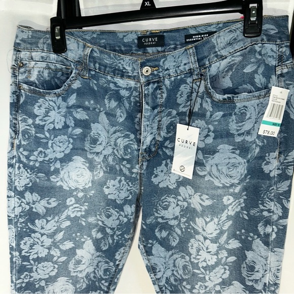 Blue Acid Wash Straight Leg Jeans - Picture 2 of 6